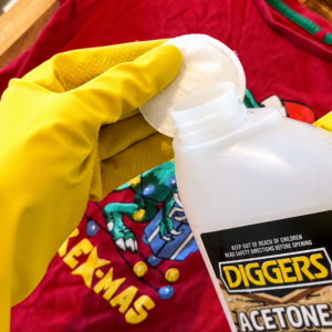 Cotton pad with acetone